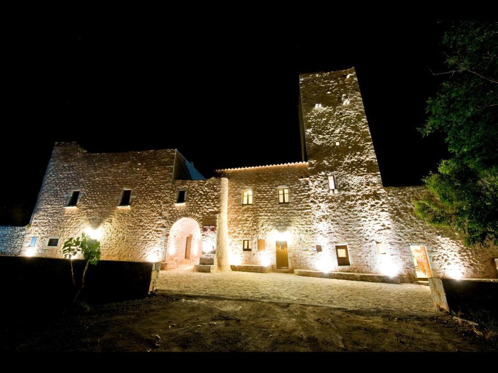 Arapakis Historic Castle Aparthotel Pyrgos Dirou Luaran gambar