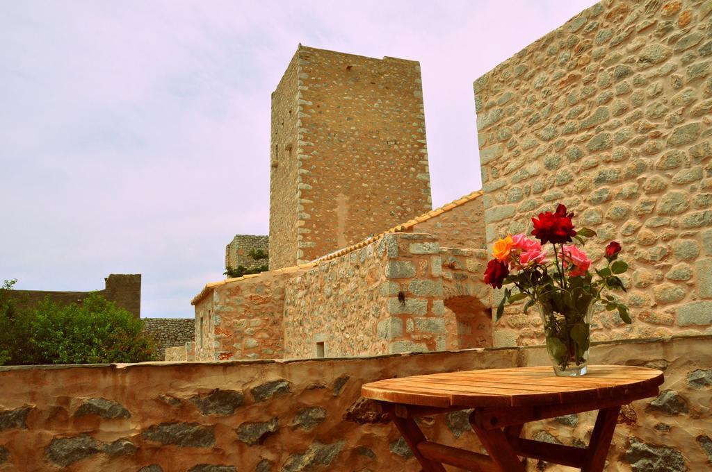 Arapakis Historic Castle Aparthotel Pyrgos Dirou Luaran gambar